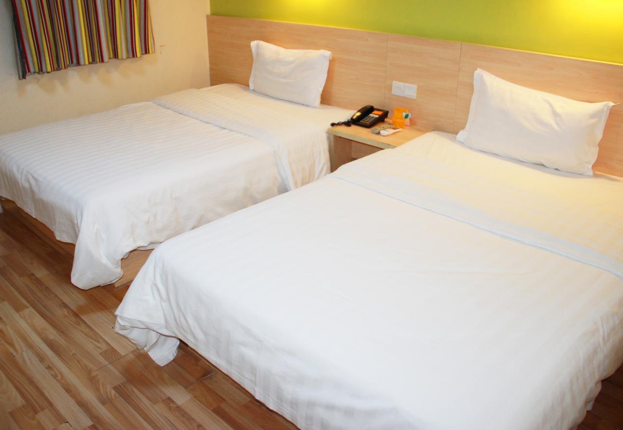 7Days Inn Huludao Xingcheng Hot Spring Street ภายนอก รูปภาพ