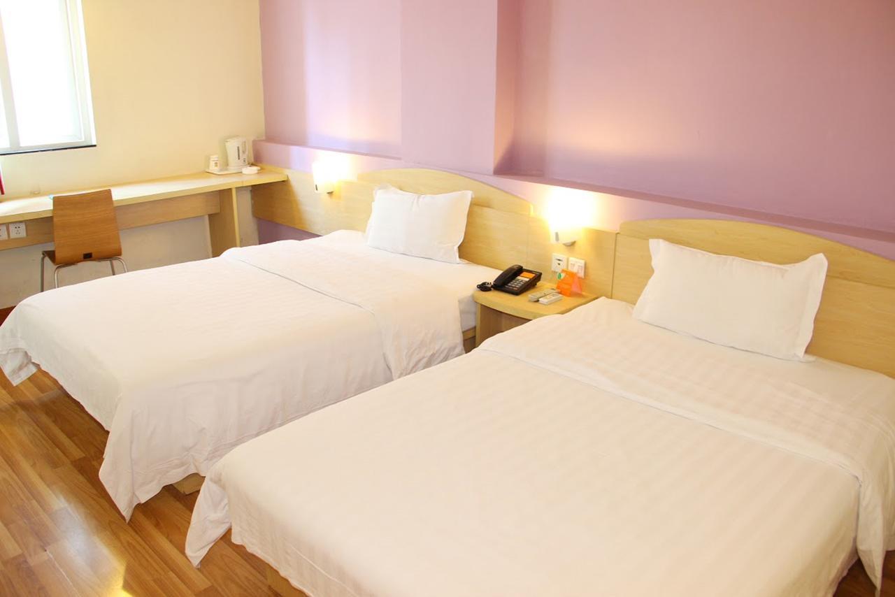 7Days Inn Huludao Xingcheng Hot Spring Street ภายนอก รูปภาพ