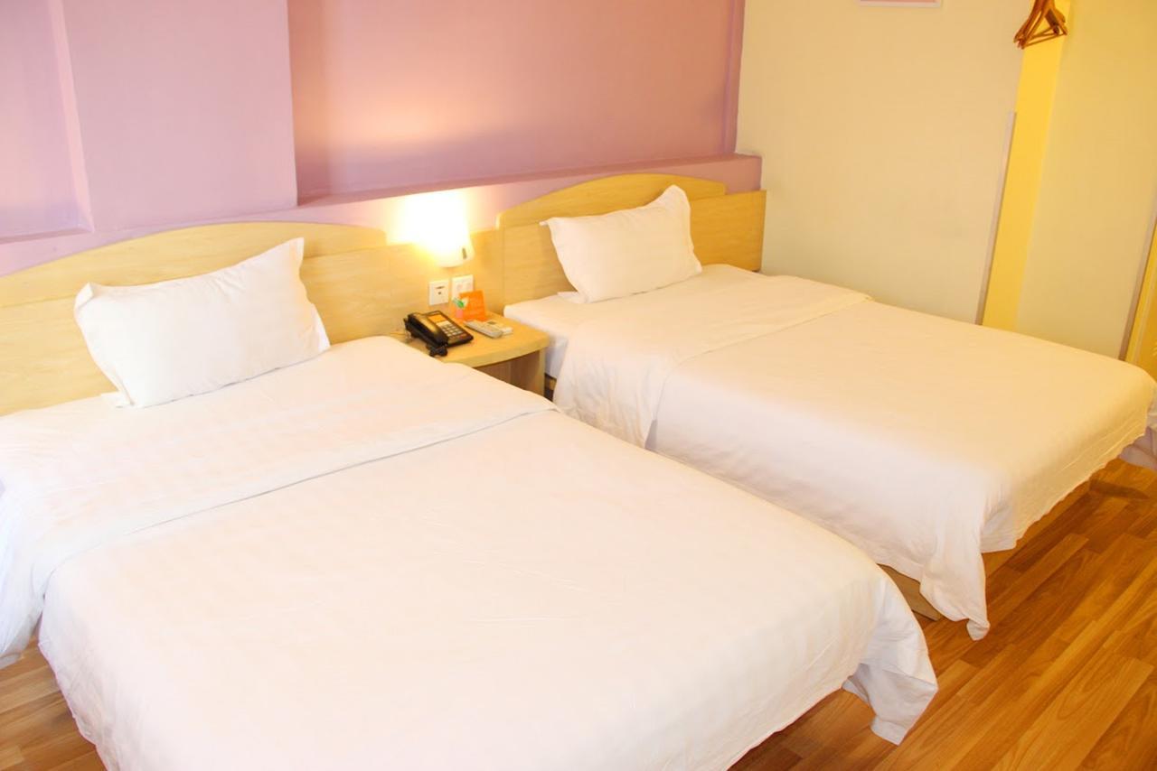 7Days Inn Huludao Xingcheng Hot Spring Street ภายนอก รูปภาพ